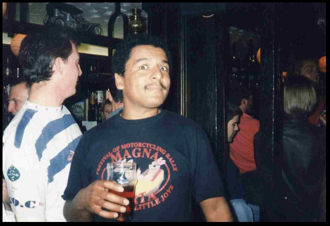 640x433 pixels (94K)